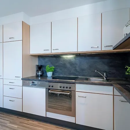 Haus Vier Jahreszeiten Deichnest Apartment *